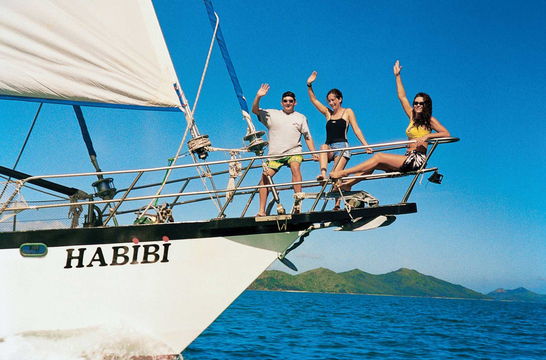 Habibi Whitsundays 2 Day Tour - (Official Operators Website)